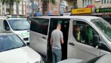 Darbedildiği ihbarı yaptı, annesinin ölümümde şüpheli olarak gözaltına alındı