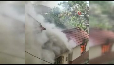 Bursa'da evi yakan tinerci mahalleyi birbirine kattı