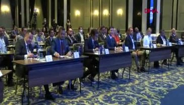 TÜGİAD Bursa'da ekonomi masaya yatırıldı