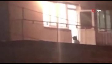 İzmir'de eşini çocuklarının gözü önünde dövdü!