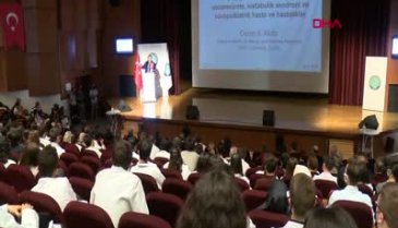 Bursa'da ikiz kardeşler, Uludağ Üniversitesi Tıp Fakültesi'ni ilk iki sırada kazandı!