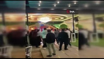Bursa'da ilginç düğün! Düğün alanına kamyon lastiğiyle geldiler