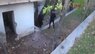Erzurum'da cani baba 14 yaşındaki kızını 24 yerinden bıçakladı