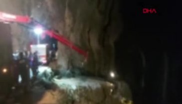 Köprüde fotoğraf merakı faciayla sonuçlandı