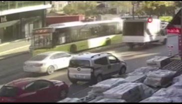 İETT otobüsünün çarptığı elektrikli scooter kullanan kadın hayatını kaybetti! Yakınları isyan etti
