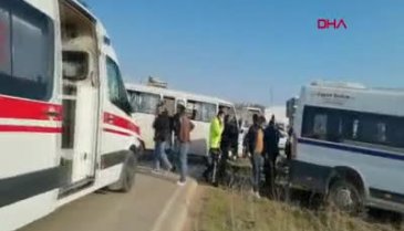 Bursa'da minibüsler çarpıştı: 12 yaralı
