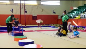 Bursa'da pandeminin yaraları spor ile sarılıyor
