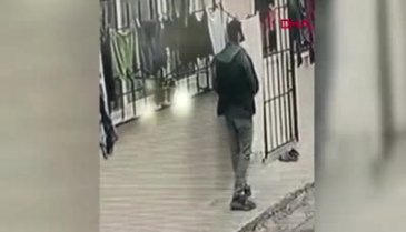Bursa'da bir kişi kadın çamaşırlarını çaldı!