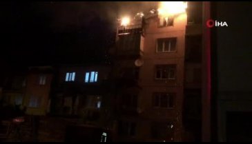 Bursa Gemlik'te korkutan yangın! Canlarını zor kurtardılar, 1 kişi zehirlendi