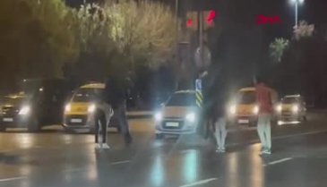 İstanbul Kartal'da trafikte 'ölüm oyunu'