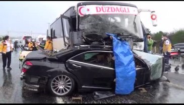 Tekirdağ'da feci kaza! 2 ölü, 15 yaralı