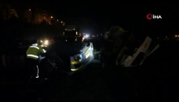 Yağışlı havada kontrolden çıktı, iki parçaya bölündü
