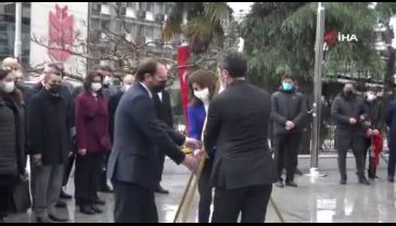 Bursa'da Öğretmenler Günü kutlamasında genç öğretmenler yemin etti