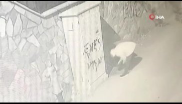 Bursa'da tuhaf olay! Direğe zincirle bağlı olan çöp kovasını çaldı