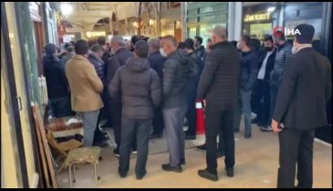 Kapalıçarşı'da bir döviz bürosu sahibi silahla intihar etti
