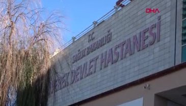 Husumetli aileler kavga edip birbirlerini bıçakladılar