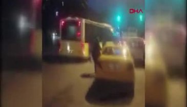 İstanbul Beyoğlu'nda taksi şoförünün ittiği kadın ölümden döndü