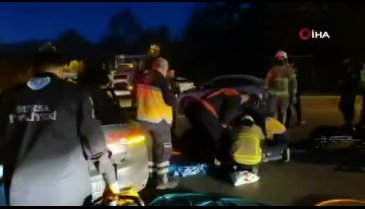 Bursa'da otomobil ile kamyon çarpıştı: 1'i ağır 7 kişi yaralandı