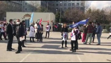 Bursa'da sağlık emekçilerinden iş bırakma eylemi