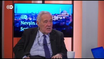 İlber Ortaylı'dan Nefşin Mengü'ye tokat gibi cevap