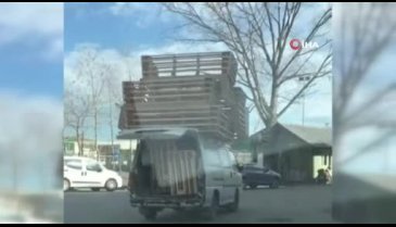 Bursa'da sallanan iskeletleri gören şaşkınlığa uğradı