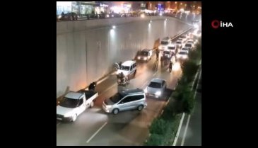 Trafikte durup göbek atan düğün konvoyuna 2 bin 600 TL ceza