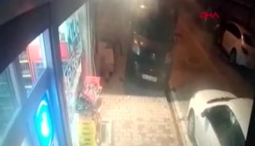 İstanbul Esenyurt'ta yabancı uyrukluların kavgası kamerada