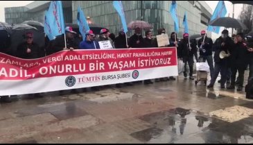 Bursa'nın emekçileri ve meslek örgütleri hakları için meydanda