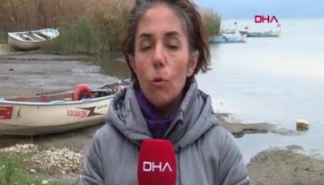 Bursa İznik Gölü'nde çekilme arttı: Balıkçı kayıkları karaya oturdu, adacıklar oluştu