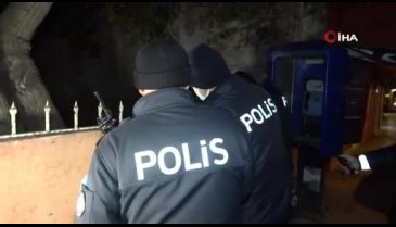 Dini nikahlı eşinin yüzünü defalarca bıçakladı!