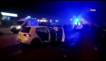 Bursa'da feci kaza! Araç kırmızı ışıkta bekleyen otomobile çarptı: 6 yaralı