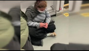 İstanbul Üsküdar'da metroda dilenci şaşkınlığı