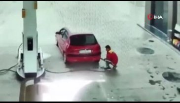 Bursa'da pompacılar yumruk yumruğa kavga etti