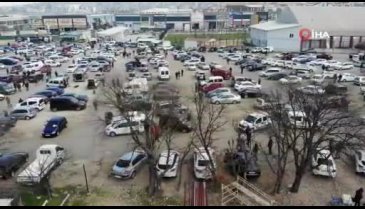 Bursa'da ikinci el oto pazarında işler durdu