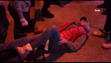 Bursa'da kız kavgasında bıçaklar konuştu: 4 yaralı