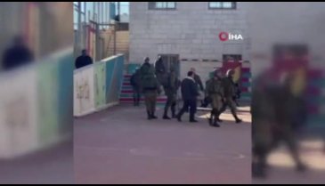 Filistin'de İsrail güçlerinden okula baskın