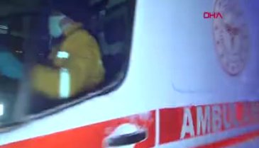 Arkadaşını tüfekle cinsel organından vurdu