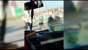 Bursa'da trafikte akraba kavgasında silahla başından yaralandı