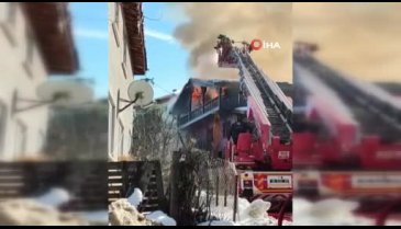 Bursa'da iki farklı mahallede çıkan yangın paniğe neden oldu