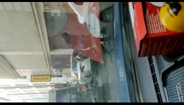 Bursa'da motokuryeden örnek davranış