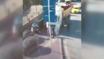 İstanbul'da hafriyat kamyonunun anne ve 2 çocuğuna çarptı