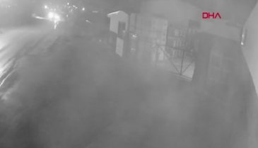 Bursa'da TIR ile otomobilin çarpıştığı ölümlü kazanın görüntüleri ortaya çıktı