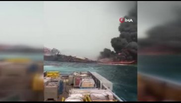Nijerya açıklarındaki petrol gemisinde patlama meydana geldi