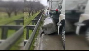 Bursa'da yağış kazaya neden oldu: 3 yaralı