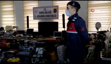Bursa'da JASAT ekipleri suç örgütünü çökertti
