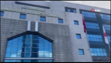 Boşanma aşamasındaki karısına soğuk su yollaması tazminata mahkum etti