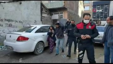 Bursa'daki hırsız sevgililer el ele cezaevine gönderildi