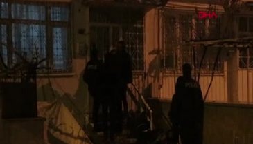 Motosikletinin trafikten çekilmesine sinirlendi, annesini ve kızını rehin aldı