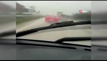 Bursa'da lüks aracın kazadan önceki ve sonraki hali...