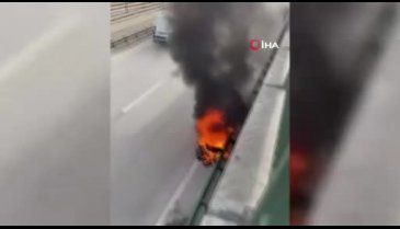 Bursa'da motosiklet alev aldı, sürücü canını zor kurtardı